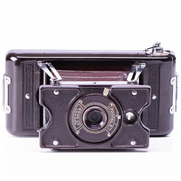 Soho Model B Camera | 100mm lens | Red Bakelite | Great Britain | 1935